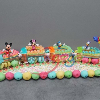 GÂTEAU DE BONBONS "LE TRAIN DE MICKEY"