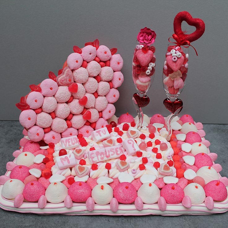 Gâteau bonbons mariage rouge et blanc - Mon gâteau de bonbons