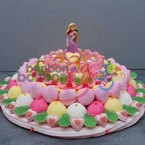 GÂTEAU DE BONBONS "TIANA"