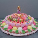 GÂTEAU DE BONBONS "RAIPONCE"