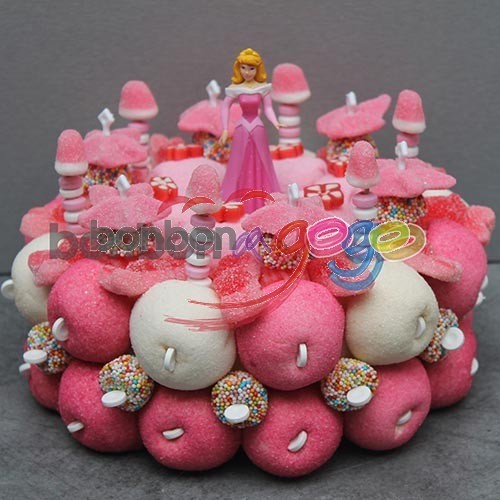 GÂTEAU DE BONBONS "PRINCESSES"