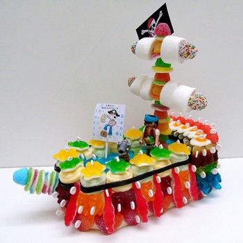 GÂTEAU DE BONBONS " PIRATES"