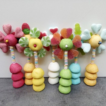 BROCHETTE DE BONBONS "FLEUR"