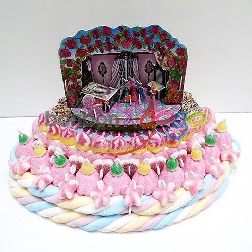 GÂTEAU DE BONBONS "SCÈNE PRINCESSE"