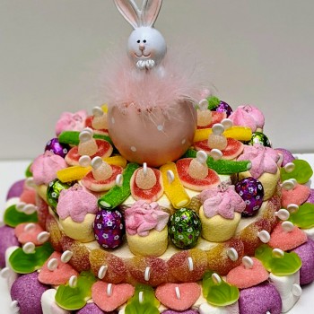 GÂTEAU DE BONBONS "Lapin oeuf"