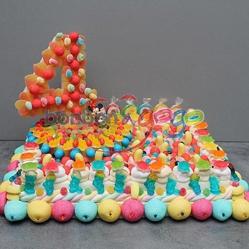  GÂTEAU DE BONBONS "BARBIE A CHEVAL"